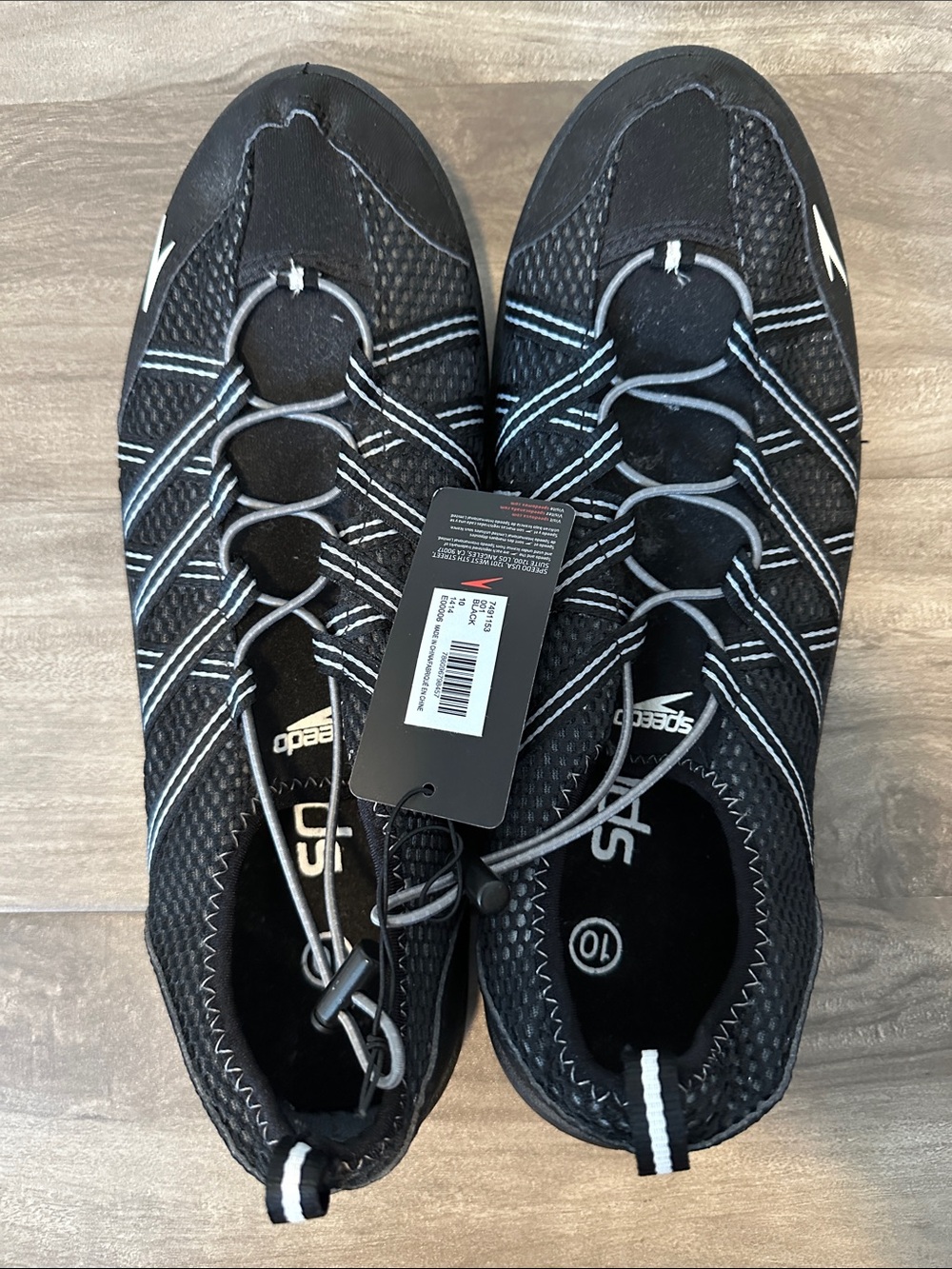 Speedo Men’s Black and White Water Shoes Size 10 NWT - Picture 3 of 8